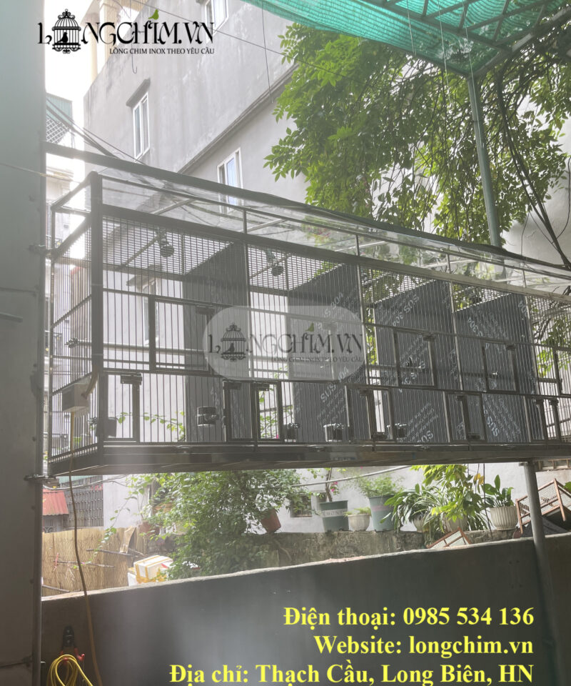 Five-Compartment 304 Stainless Steel Parrot Cage System 12 Five-compartment parrot cage with separate heaters